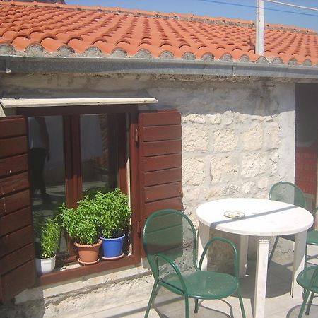 Rooms Roso Trogir Bagian luar foto