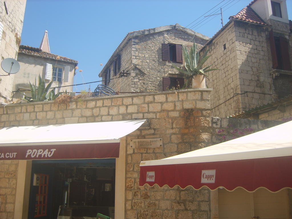 Rooms Roso Trogir Bagian luar foto