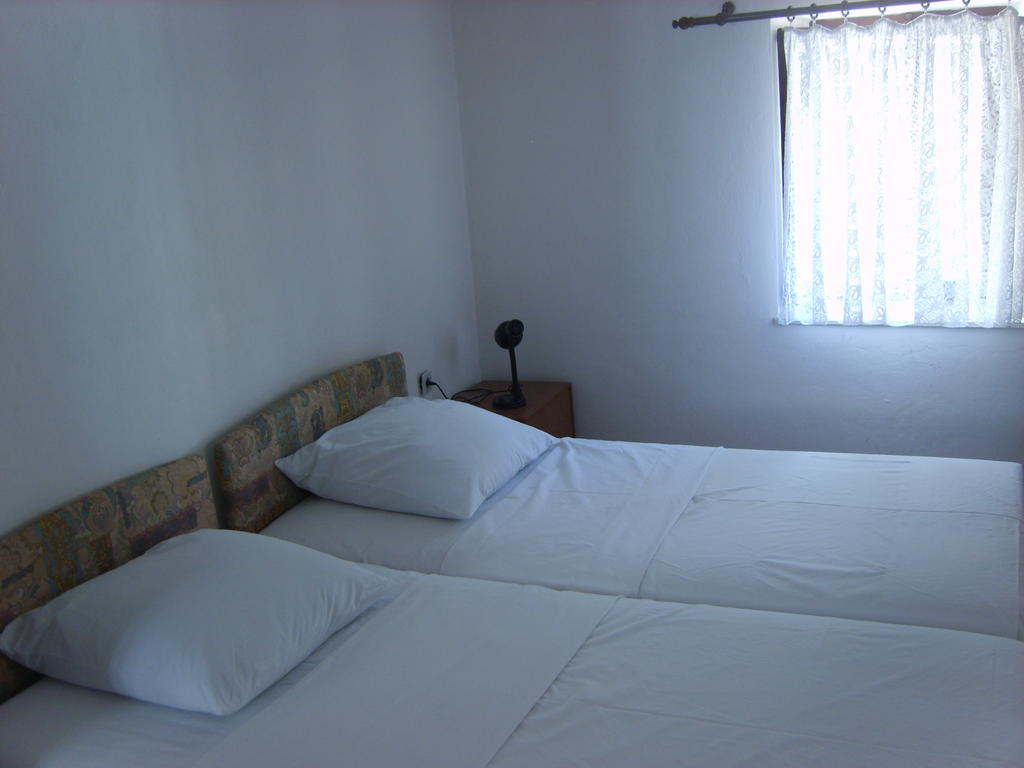 Rooms Roso Trogir Ruang foto