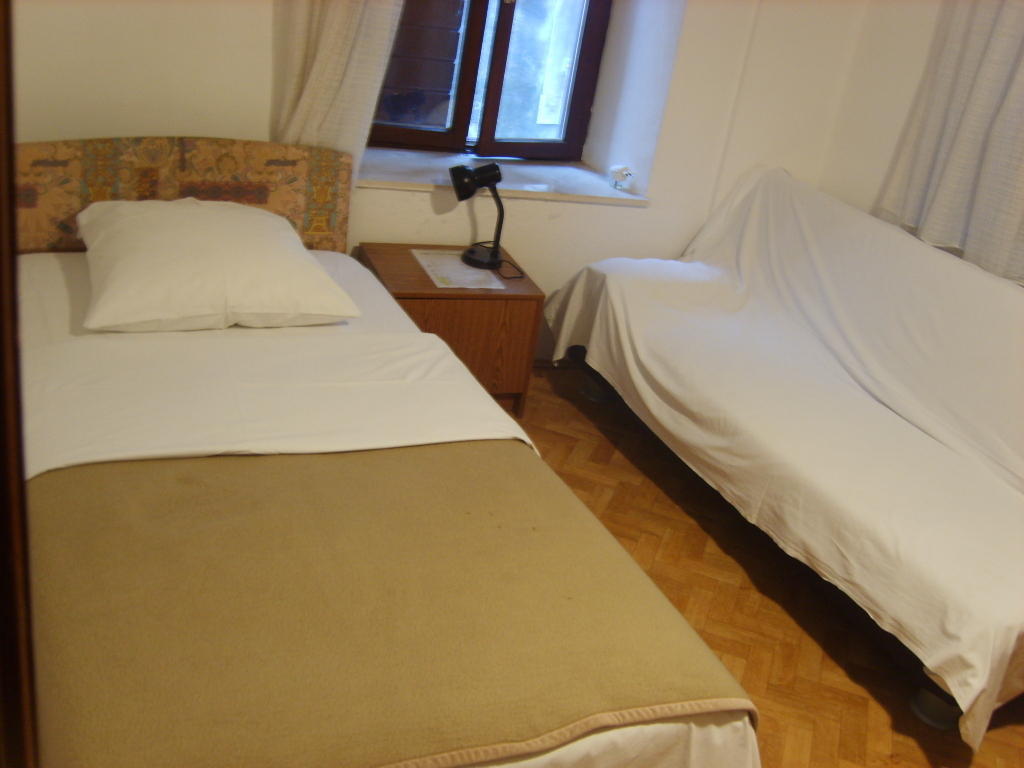 Rooms Roso Trogir Bagian luar foto